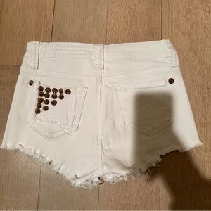 Love Culture Women’s White Denim Shorts